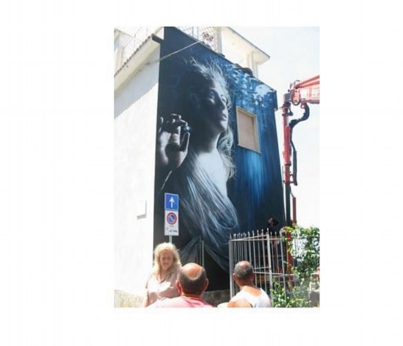 Marisa-Russo foto - 10062017 murale artistico castellabate