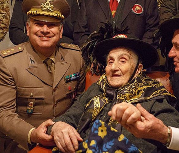 10062018 nonna Bersagliera del Cilento