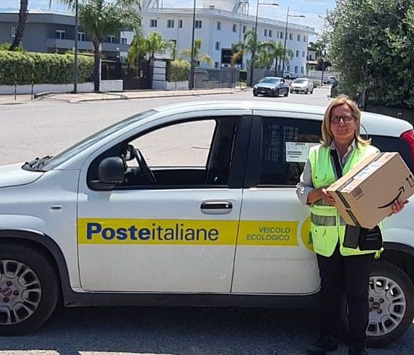 10062025 e commerce salerno   la portalettere consiglia nappa