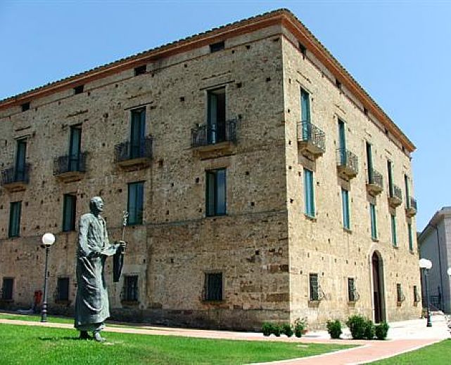 10072014 fondazione alario