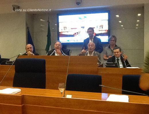 10072014 incatenati forestali pica