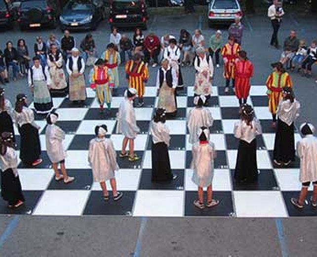 10072015 dama vivente