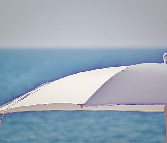 10072018 ombrellone mare