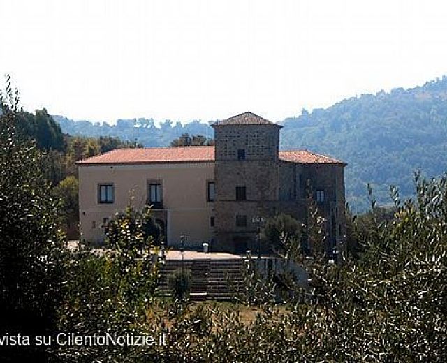 10082015 palazzo baronale de conciliis torchiara