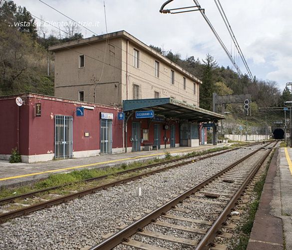 10082019 STAZIONE DI SICIGNANO DEGLI ALBURNI