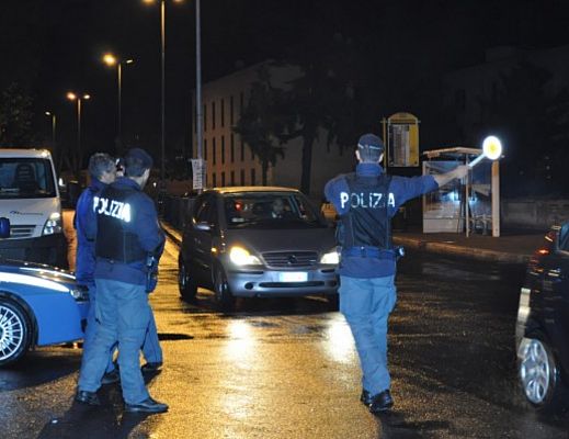 10092013 controlli polizia di notte