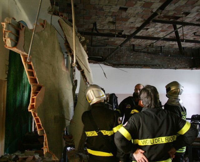 10092013 sicurezza scuole 10092013 sicurezza scuole