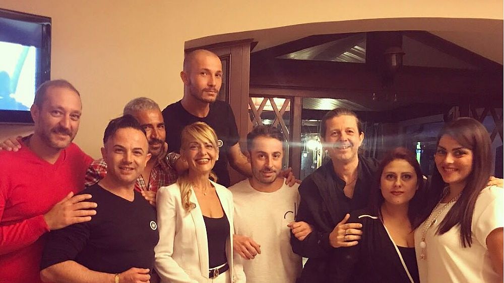 10102017 ass mix art