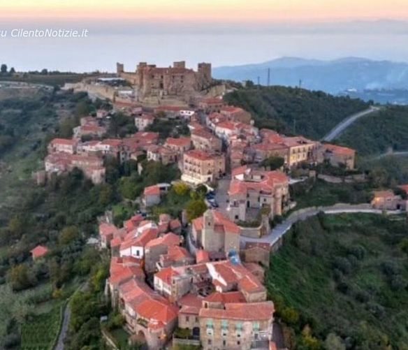 10102023 rocca cilento e il castello