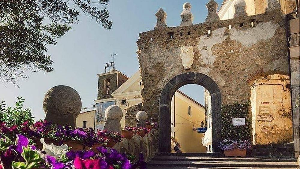 11012023 foto porta ingresso centro storico