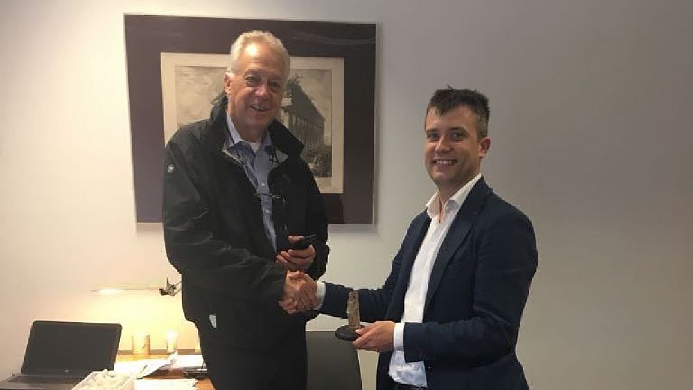 11052018 Restituzione statuetta