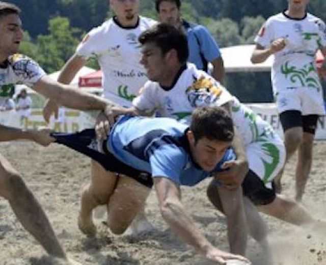 11072015 beach rugby