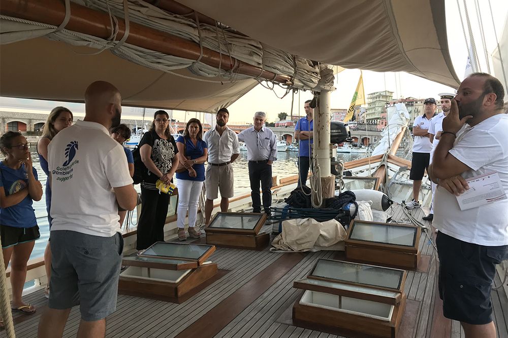 goletta verde 5 vele camerota