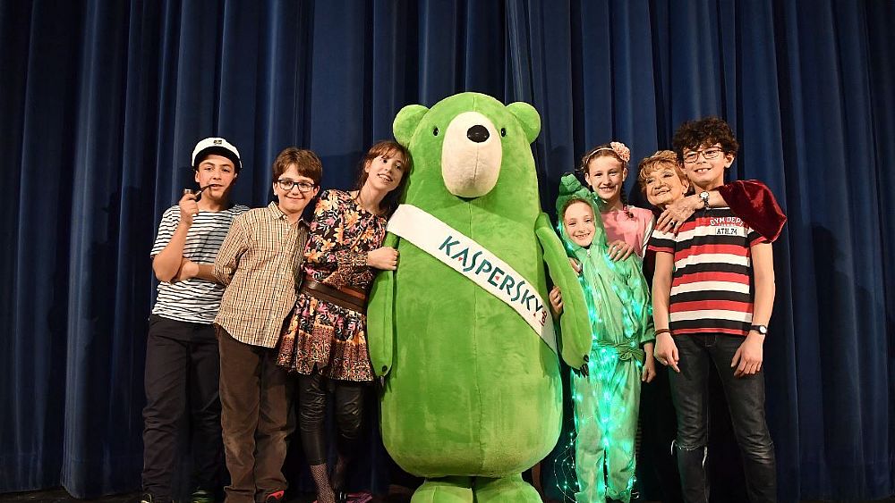 11072018 Mitzi Amoroso e la compagnia di giovani talenti