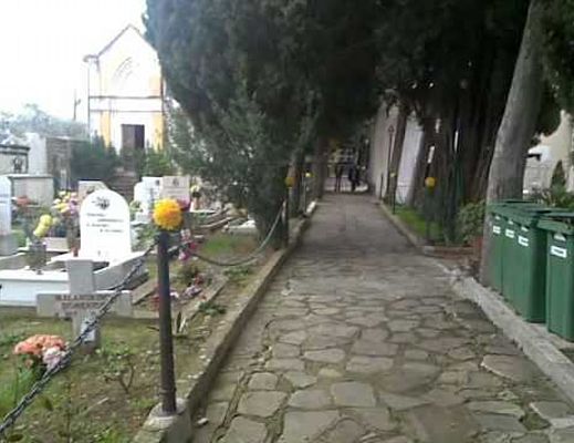 11092013 cimitero di Castellabate