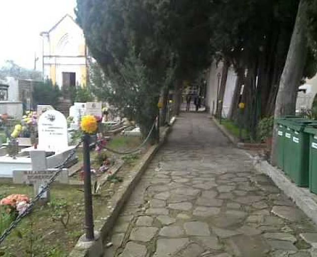11092013 cimitero di Castellabate