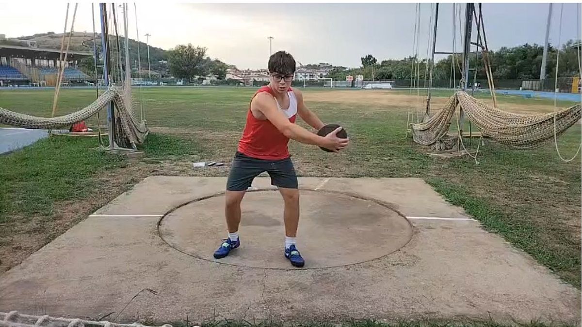11092025 giuseppe capasso atletica agropoli lancio disco 11092025 giuseppe capasso atletica agropoli lancio disco