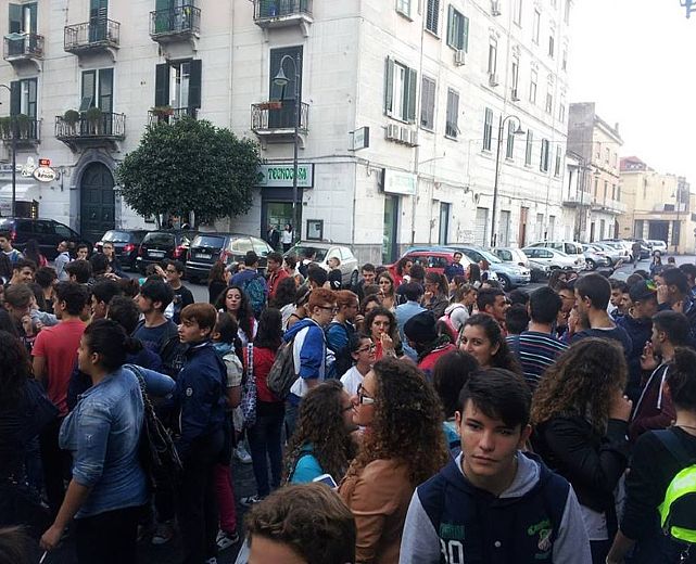 11102013 corteo studenti salerno