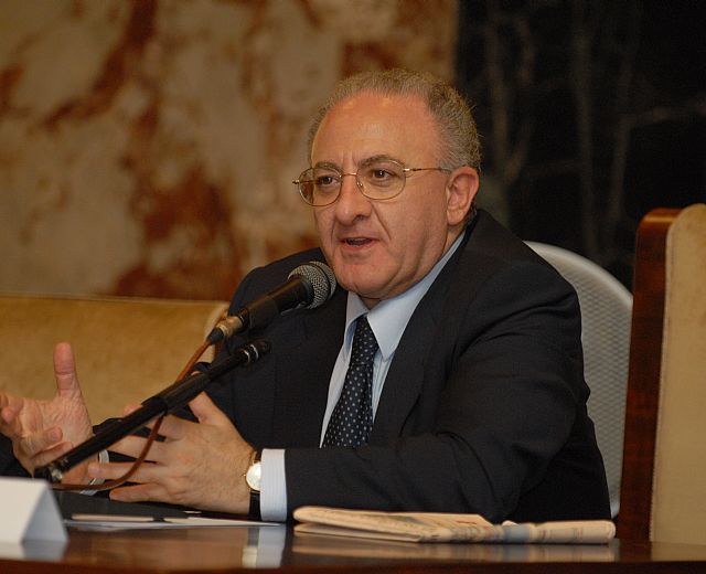 11102013 vincenzo de luca