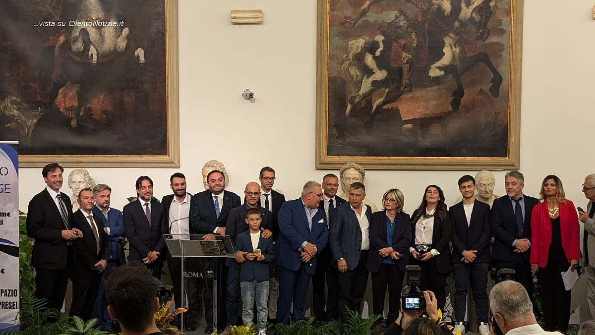 11102024 filippo studente salernitano 11102024 filippo studente salernitano