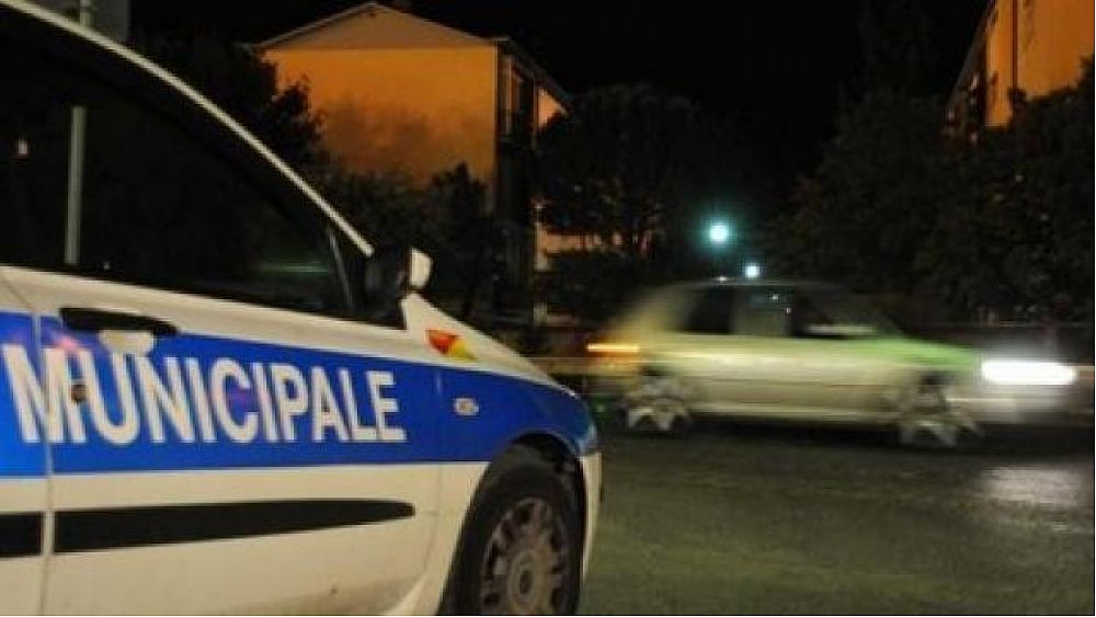 11112018 polizia municipale notte