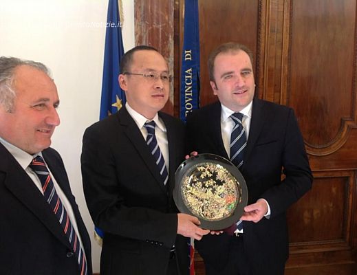 11122013 iannone e ambasciatore cinese