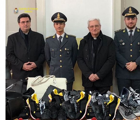 11122018 foto capi donazione gdf