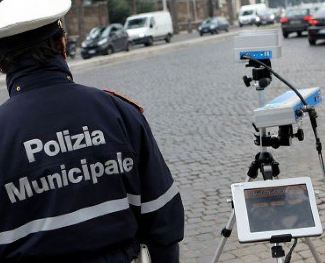 12012016 autovelox vigili