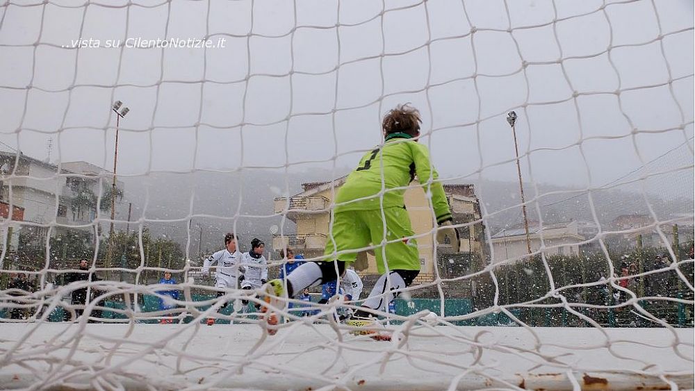 12012017 giovani sport gelo