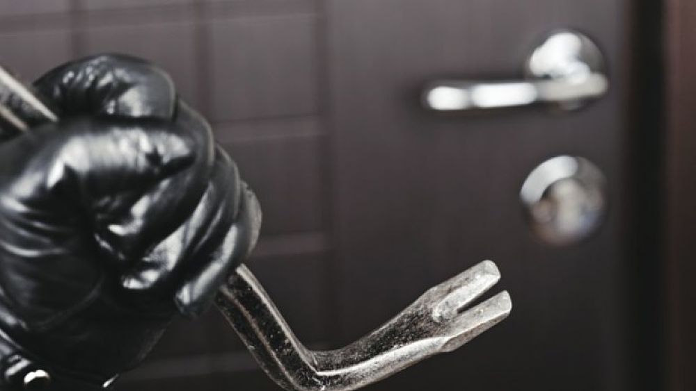 12012018 furti nella notte