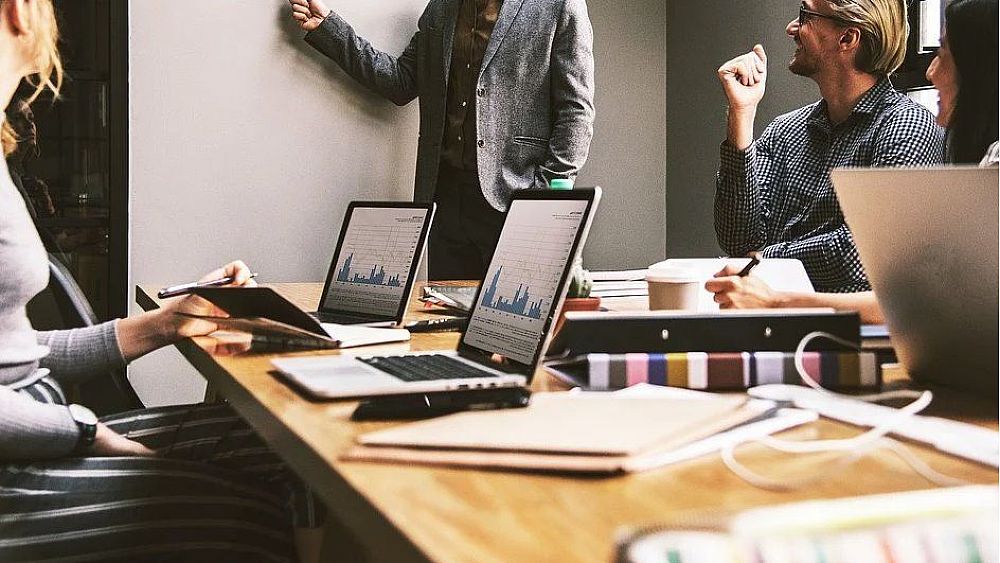 12012021 lavoro in team 12012021 lavoro in team