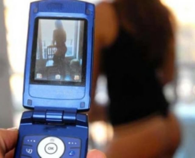 12022015 foto ricattano spint