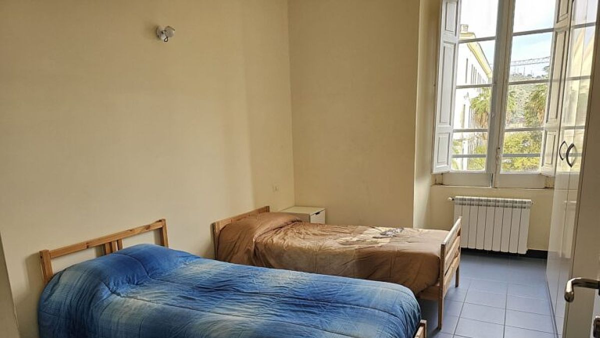 12022025 dormitorio caritas 12022025 dormitorio caritas