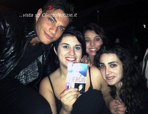 12042013 Marco Guercio e fans photo 1