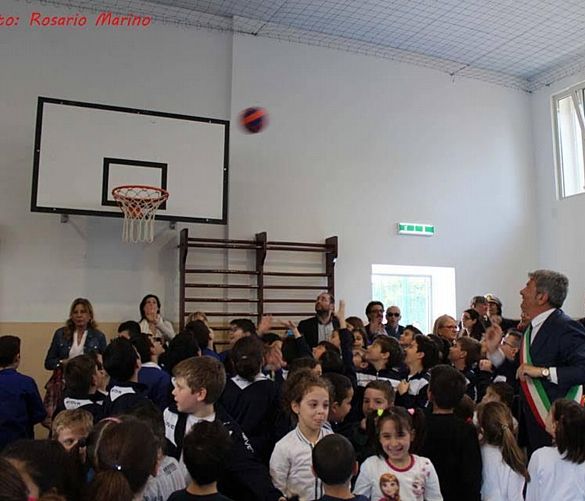 12042017 tiro basket sindaco