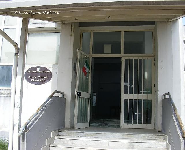 12052014 scuola vannullo capaccio