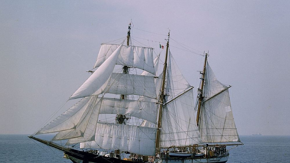 12072018 nave palinuro 12072018 nave palinuro