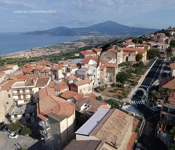 12072019 ascea Strada Dietro Le Mura
