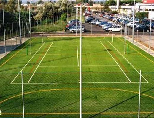 12082013 campo da calcetto e tennis