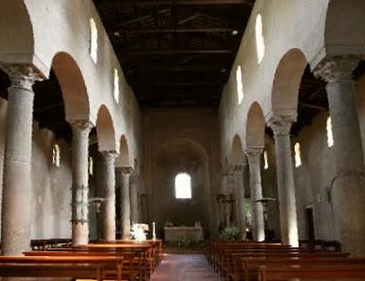 12082015 basilica all interno