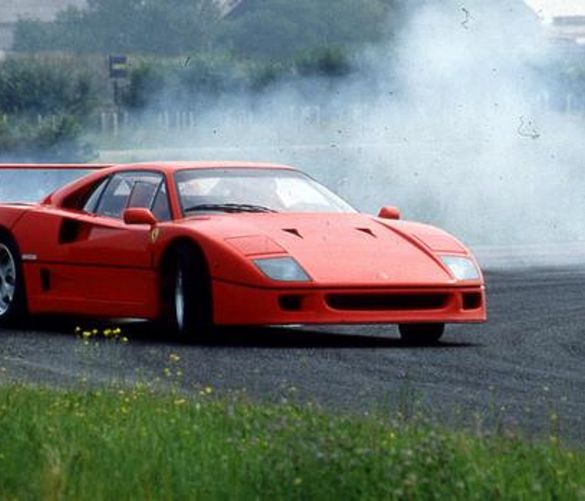 12082016 ferrari f40