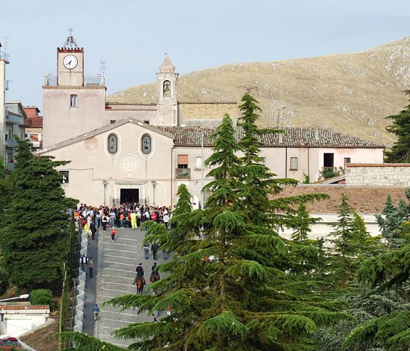 12082017 caggiano chiesa