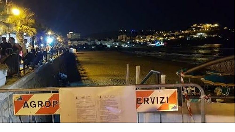 12082021 transenne spiaggia lungomare 2020