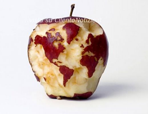 Paolo-Abbate foto - 12102013 il mondo su una mela