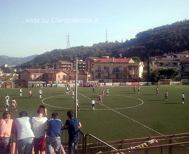 12102014 arsenal campo di gioco