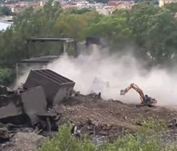12102016 demolito cementificio sapri