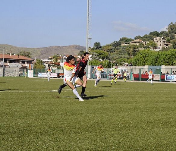 12102019 polisportiva gioco campo calcio
