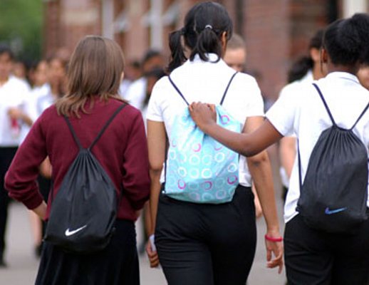 12112012 ragazzi a scuola