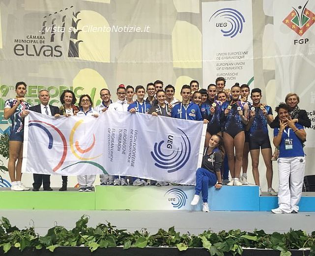 12112015 DELEGAZIONE SUL PALCO UEG