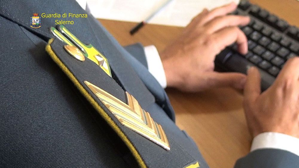 12112020 foto gdf divisa 12112020 foto gdf divisa